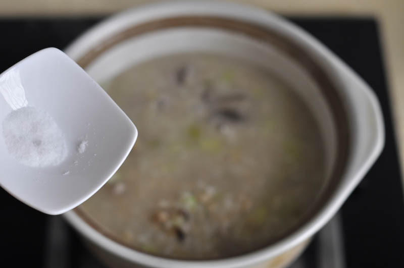 燕麥雞蛋瘦肉粥
