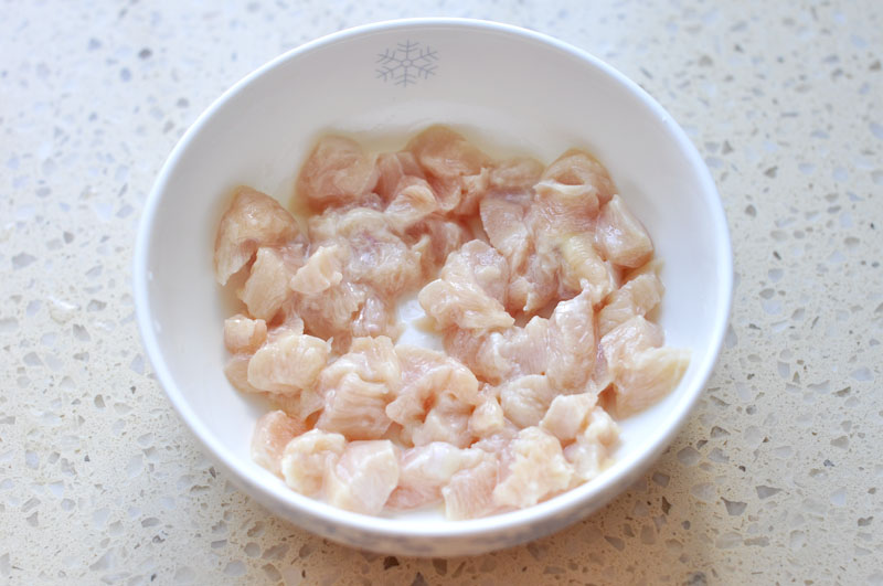 燕麥香菇雞丁窩蛋粥