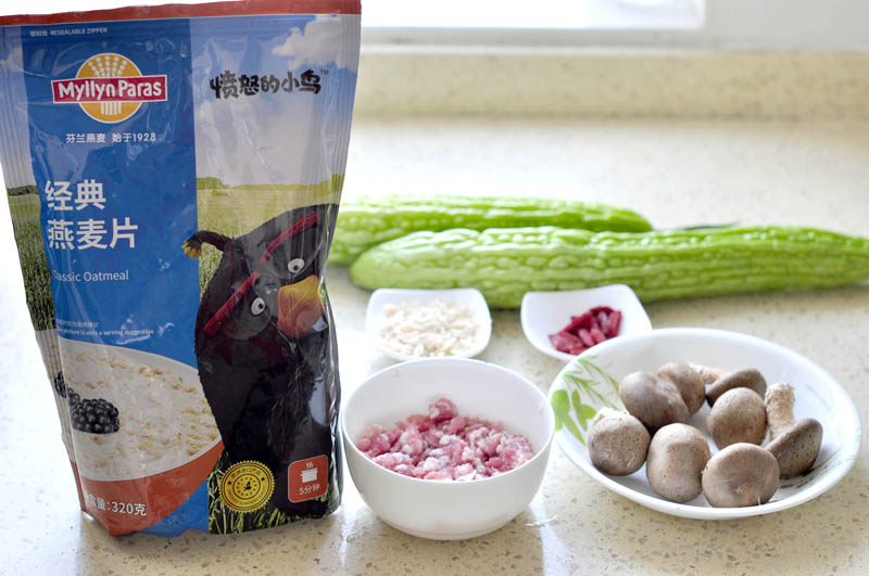 燕麥苦瓜釀